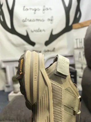 Salomon ACS Pro Beige Mesh Hybrid Lifestyle Sneakers 3