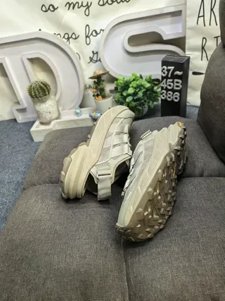 Salomon ACS Pro Beige Mesh Hybrid Lifestyle Sneakers 6