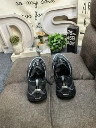 Salomon XT-6 Black Gray Chunky Trail Silhouette Mesh And Synthetic Overlay Upper Running Shoes 8
