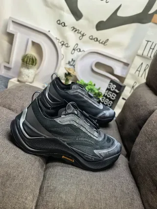 Salomon XT-6 Black Gray Chunky Trail Silhouette Mesh And Synthetic Overlay Upper Running Shoes 9