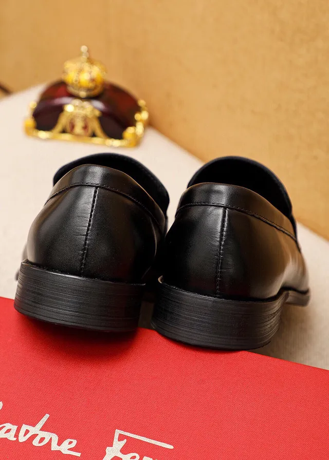 Salvatore Ferragamo Gancini Black Leather Horsebit Loafers 6