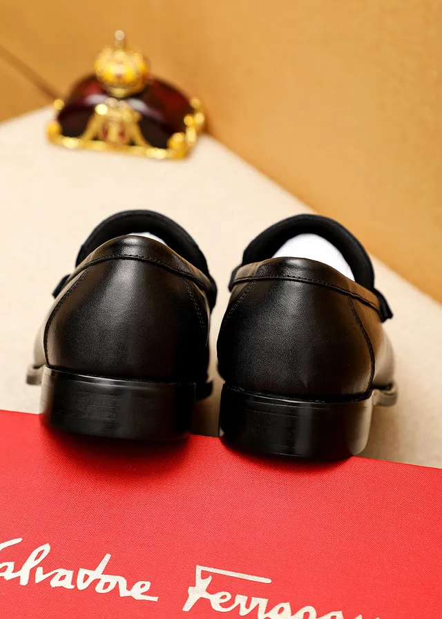 Salvatore Ferragamo Gancini Black Textured Leather Loafers 8