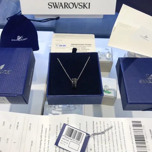 Swarovski Collier pendentif de cristal cylindrique 9