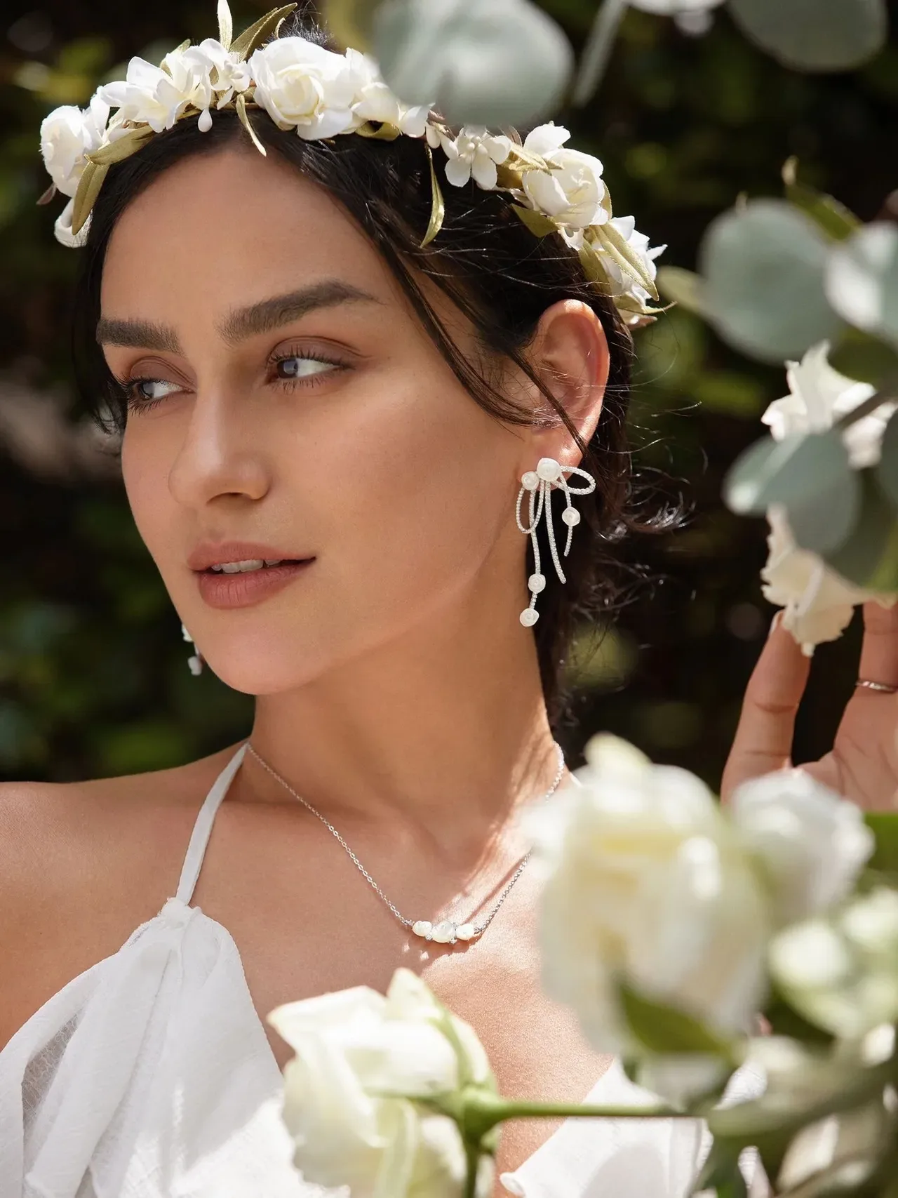 Tiffany & Co. Boucles d'oreilles à motif de nœud Pavé-Set Floral Gravé Multi-Drop 3