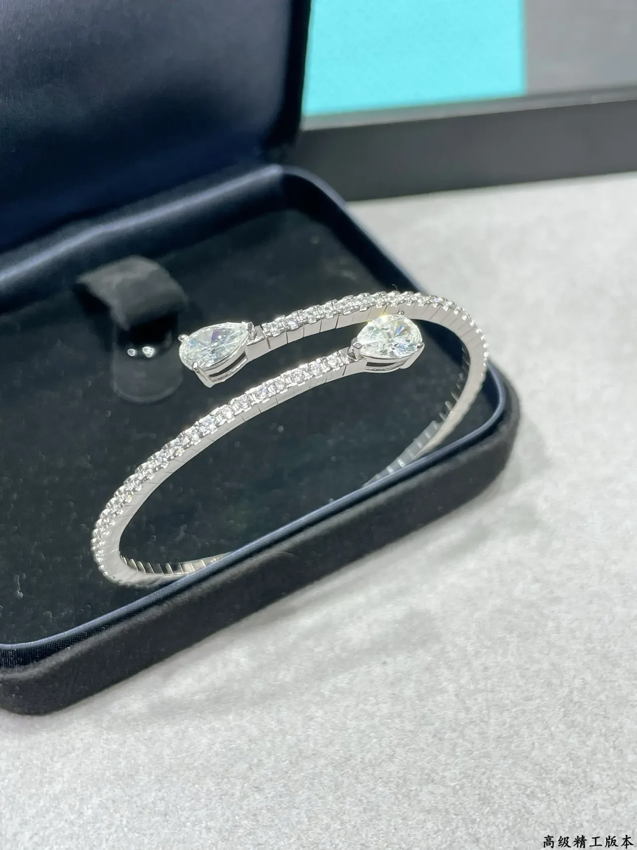 Tiffany & Co. Snake-Inspired Pavé Pear-Cut Bracelet 5