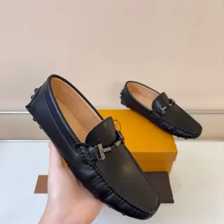 Tod's Gommino Zapato Mocasín de Cuero Negro con Hebilla de Horsebit