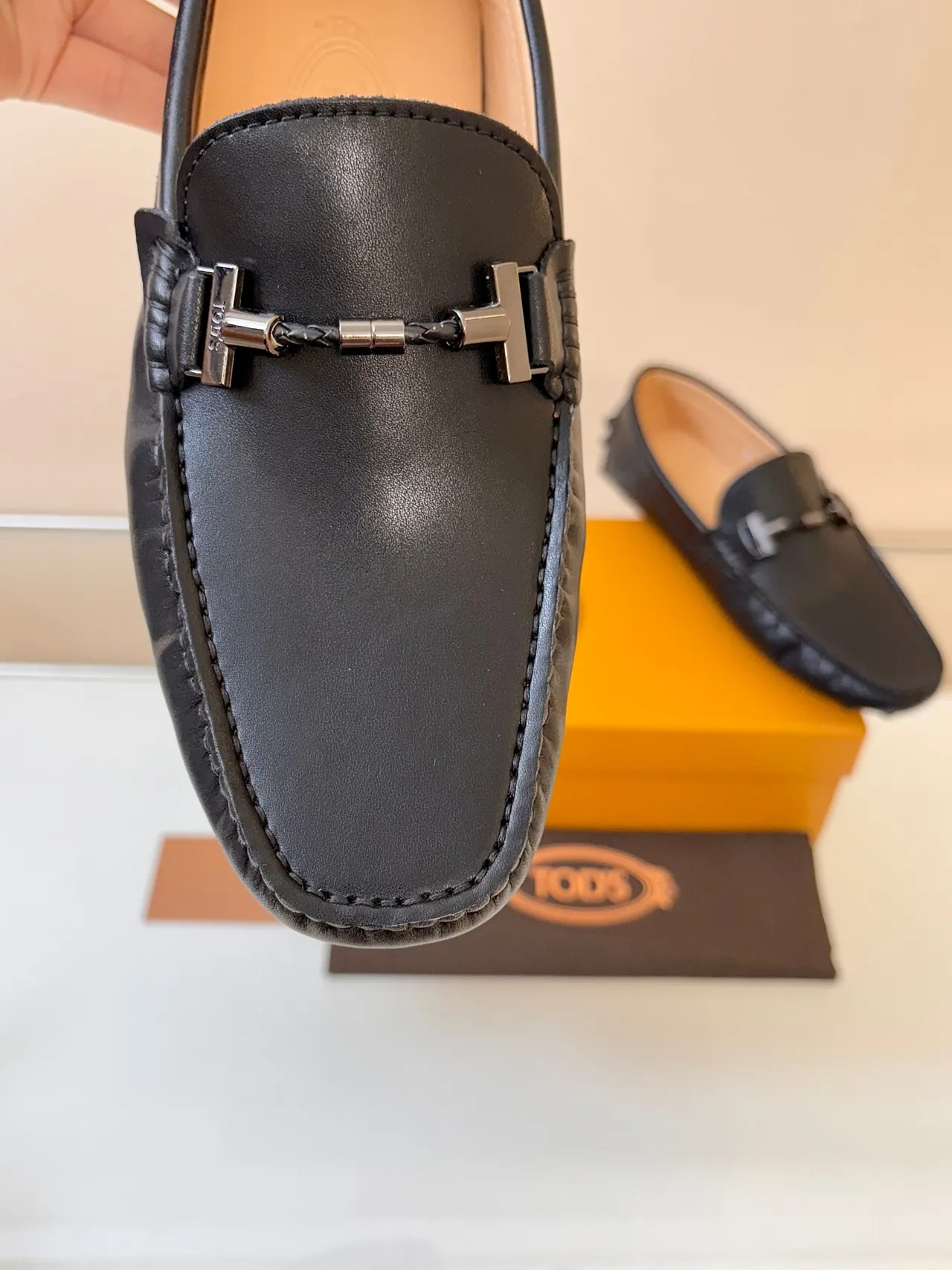 Tod's Gommino Mocassin en Cuir Noir avec Boucle de Horsebit 3