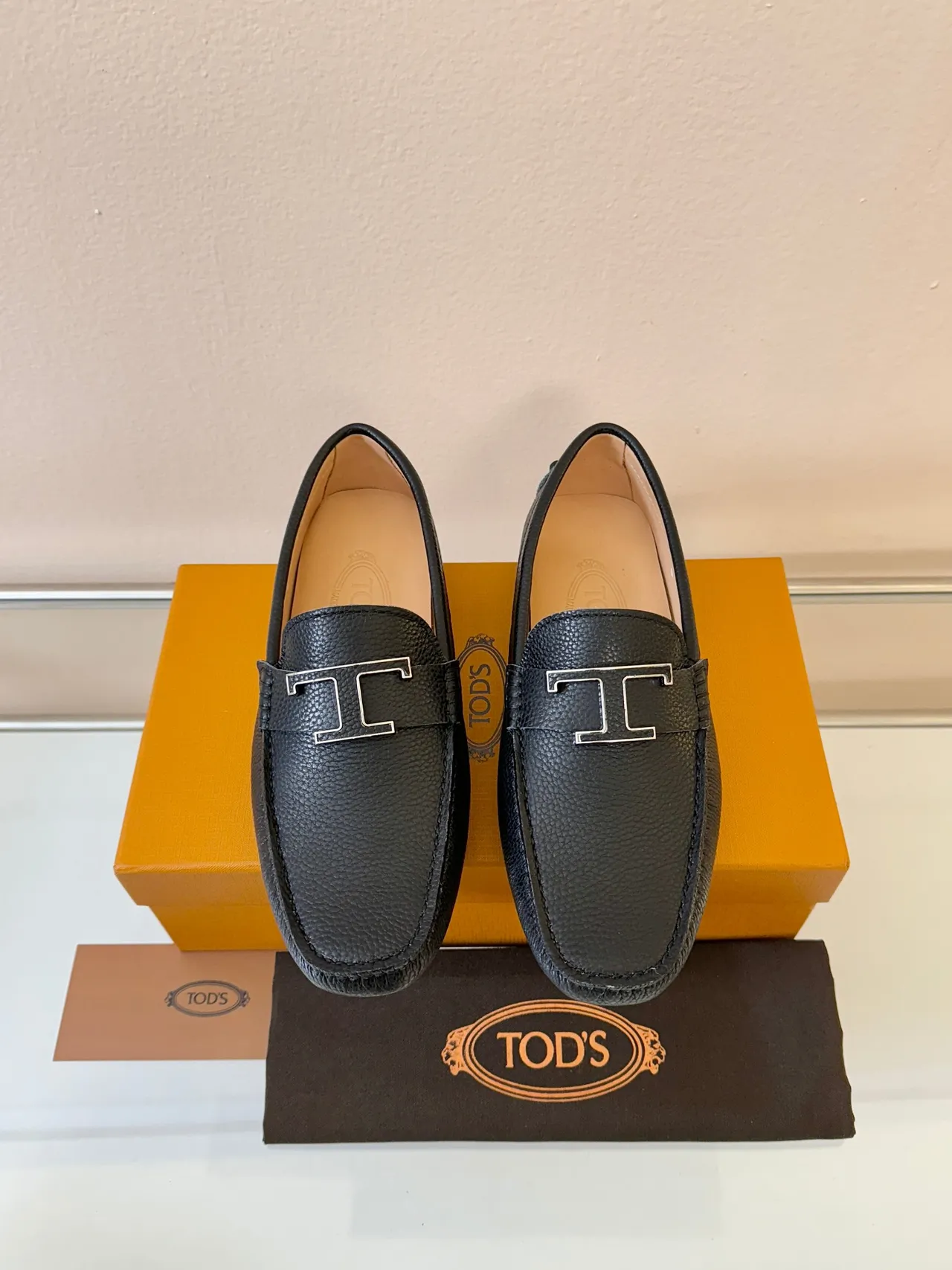 Tod's Gommino mocassin cuir noir poivré boucle métallique 'T' mocassins 6