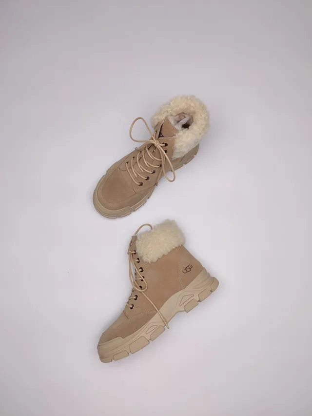 UGG Beige White Lace-Up Shearling-Lined Snow Boots 11