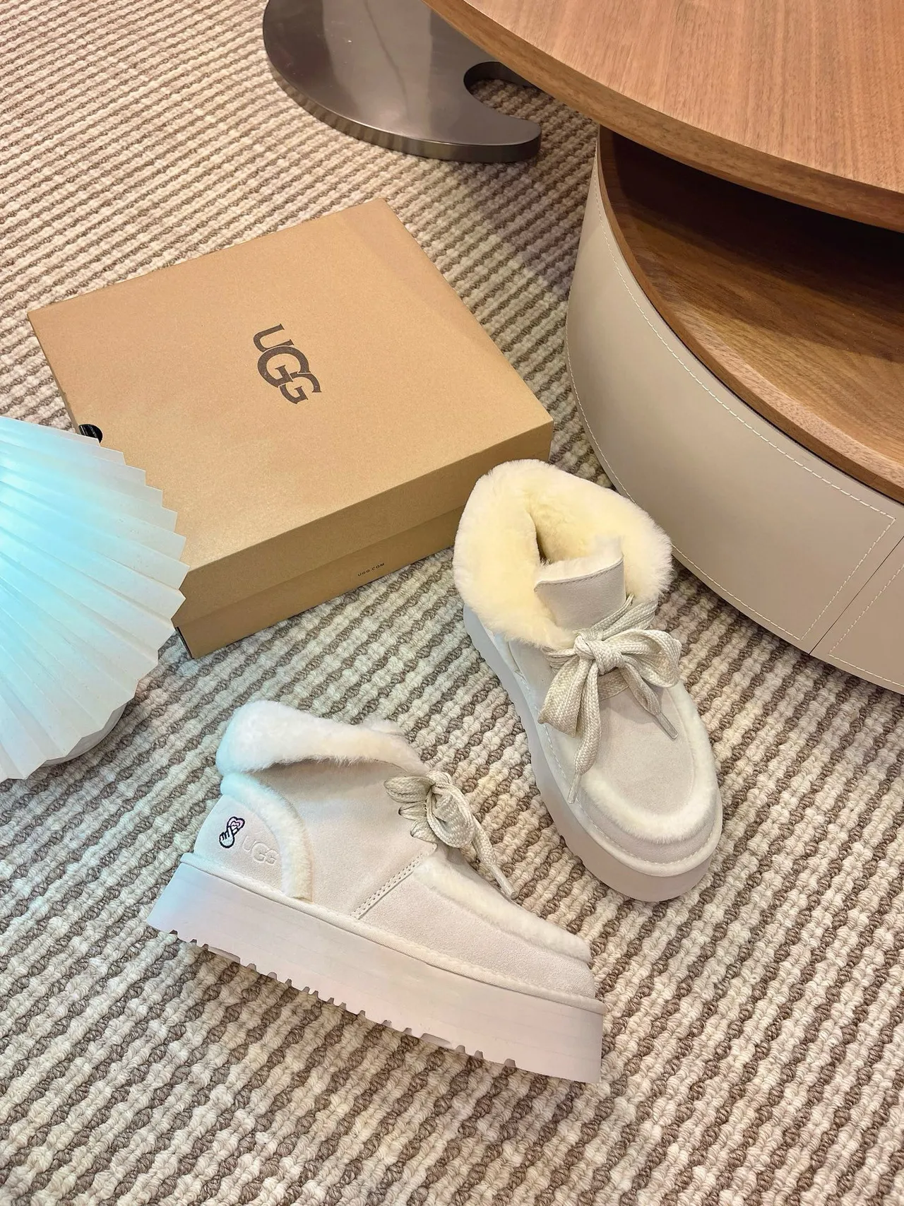 UGG Beige White Platform Sole Shearling-Lined Snow Boots 2