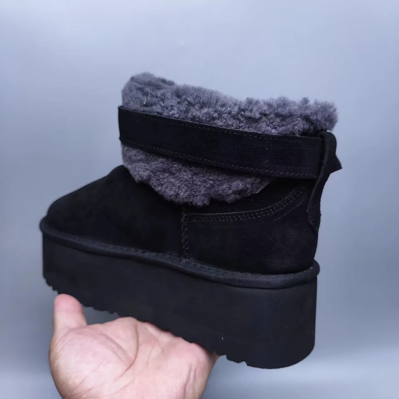 UGG Black Gray Platform Sole Shearling Cuff Snow Boots 5