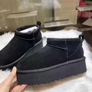 UGG Black White Suede Upper Platform Sole Snow Boots