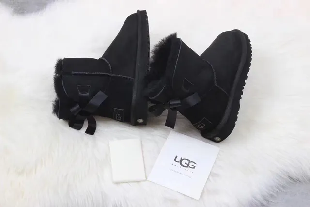 UGG Classic Mini Bow Black Snow Boots 4