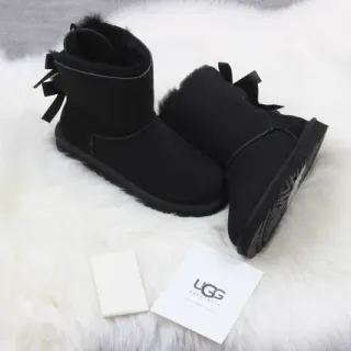 UGG Classic Mini Bow Black Snow Boots