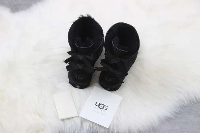 UGG Classic Mini Bow Black Snow Boots 3