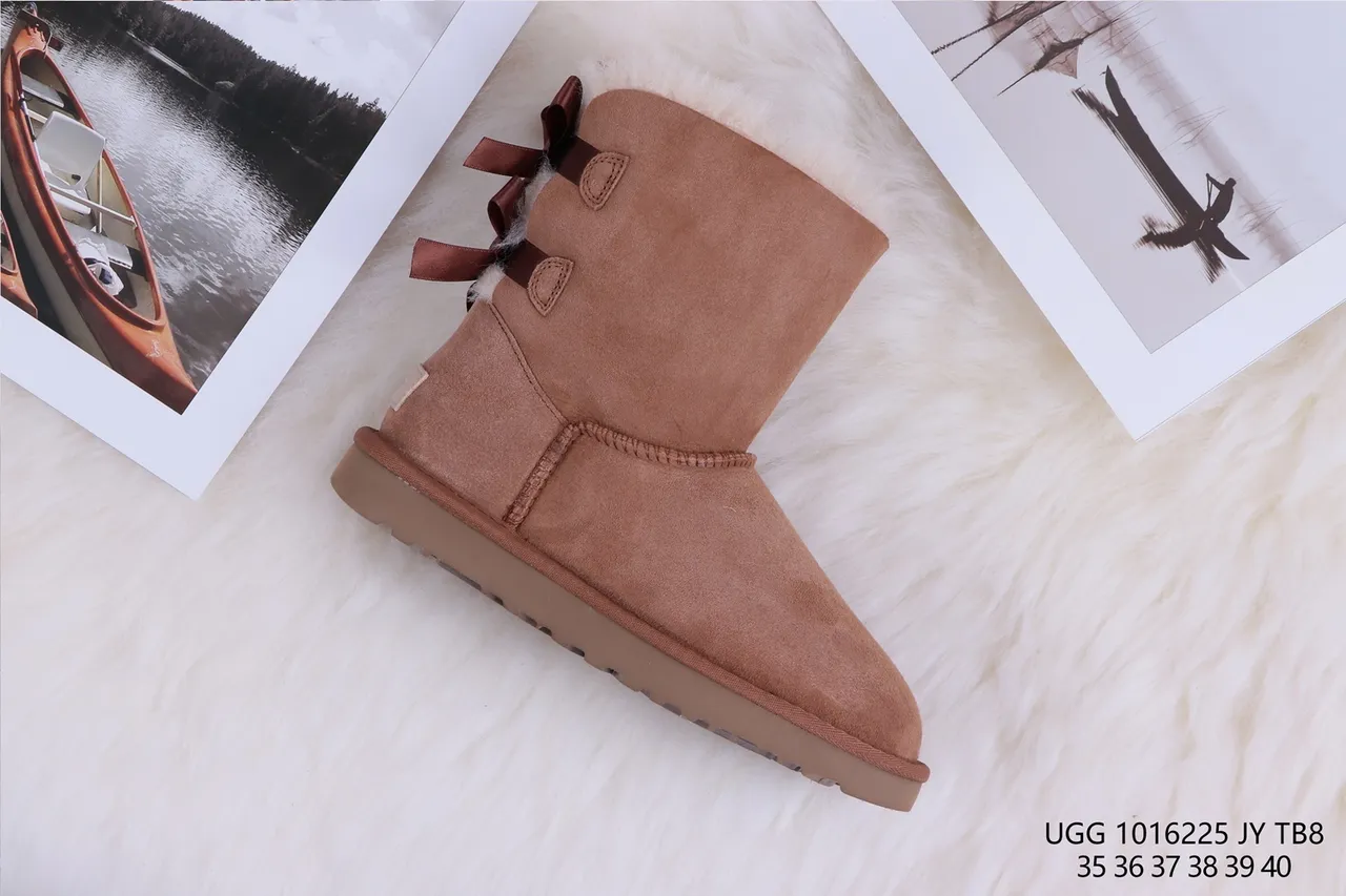 UGG Classic Mini Bow Chestnut Snow Boots 6