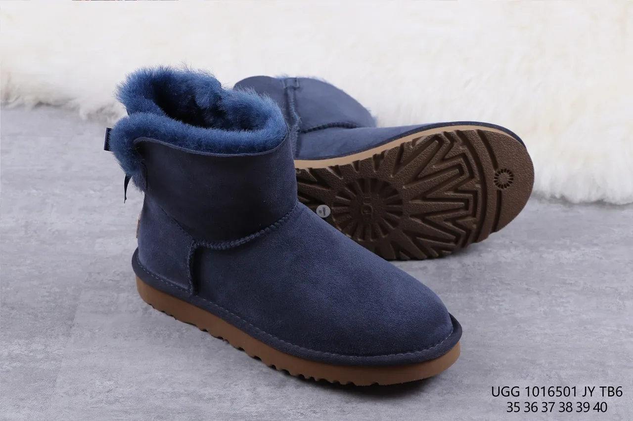 UGG Classic Mini Navy Shearling-Lined Snow Boots 10
