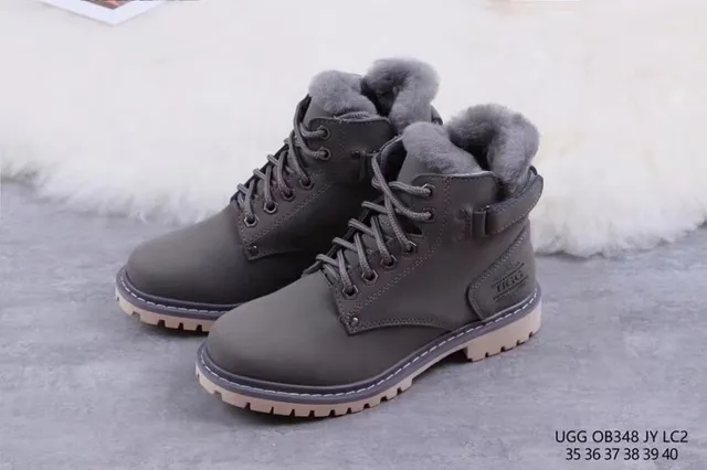 UGG Gray Beige Lace-Up Shearling-Lined Ankle Boots 9
