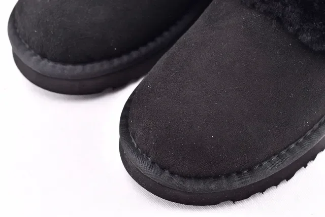 UGG Nita Black Shearling-Lined Slip-On Casual Shoes 10
