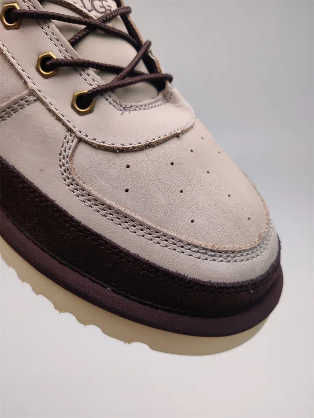 UGG Tasman أحذية ثلجية بيج بني مربوطة بعقدة عالية الارتفاع 4