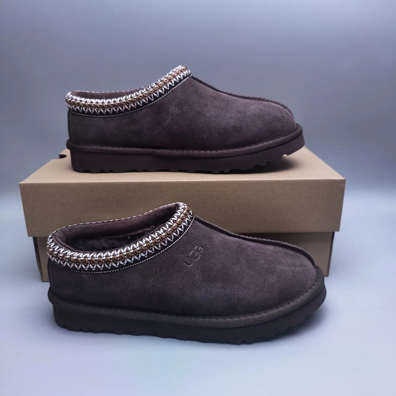UGG Tasman Marron Blanc Daim Supérieur Borde Tressé Col Chaussures Casual 2