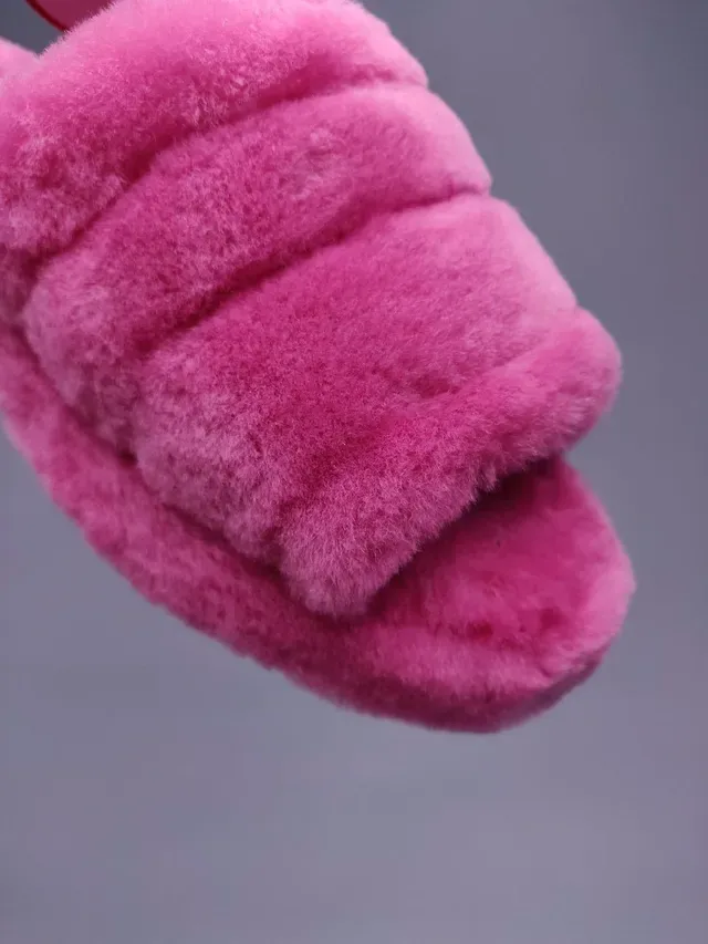 UGG Tasman গোলাপি প্লাশ ফর ফর স্লিপার্স 2