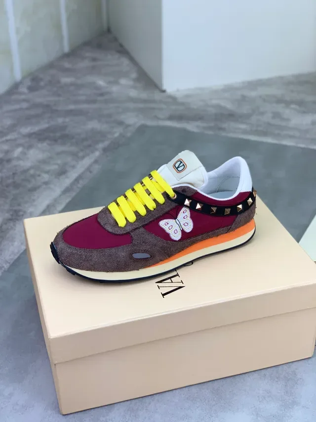 Valentino Sneakers Lifestyle Bordeaux Marron Matériau Mixte Broderie Motif Papillon 4