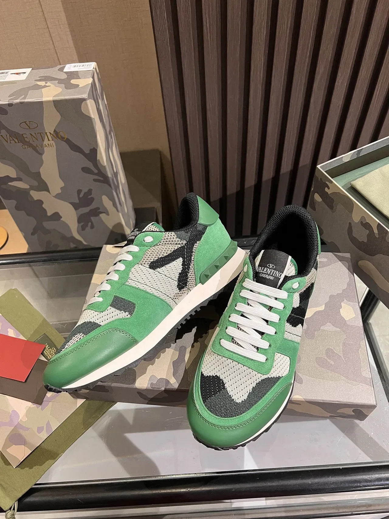 Valentino Camouflage Panel Green Lifestyle Sneakers 9