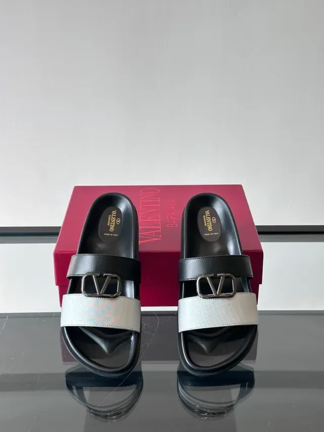 Valentino Rockstud Slide Sandales Plates en Cuir à Double Bride Casual 5