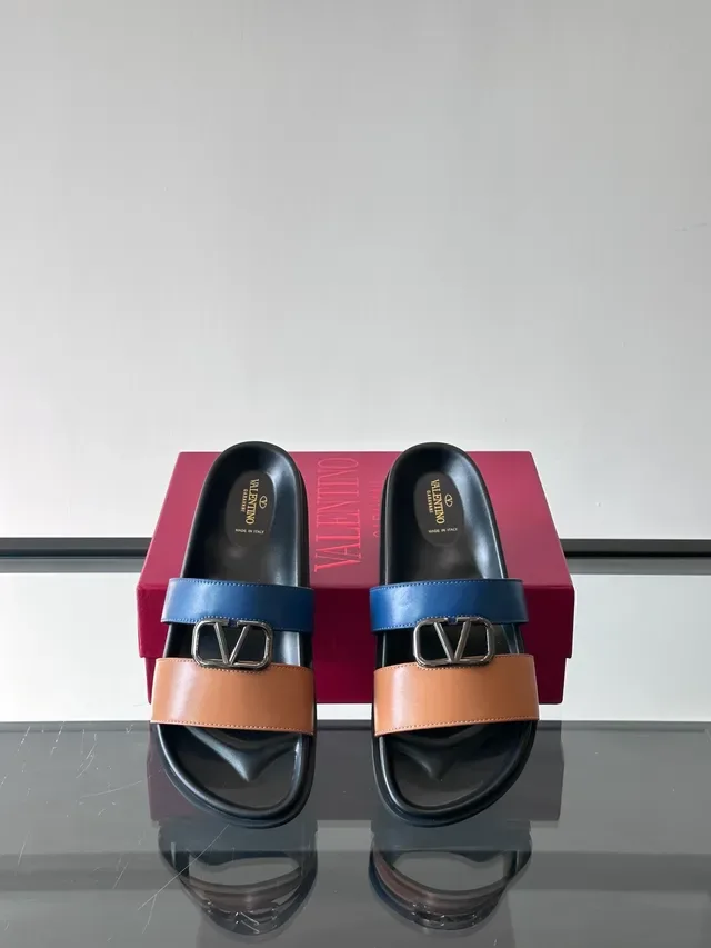 Valentino Rockstud Slide Sandales Plates en Cuir à Double Bride Casual 8