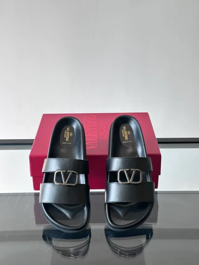 Valentino Rockstud Slide Sandales Plates en Cuir à Double Bride Casual 9