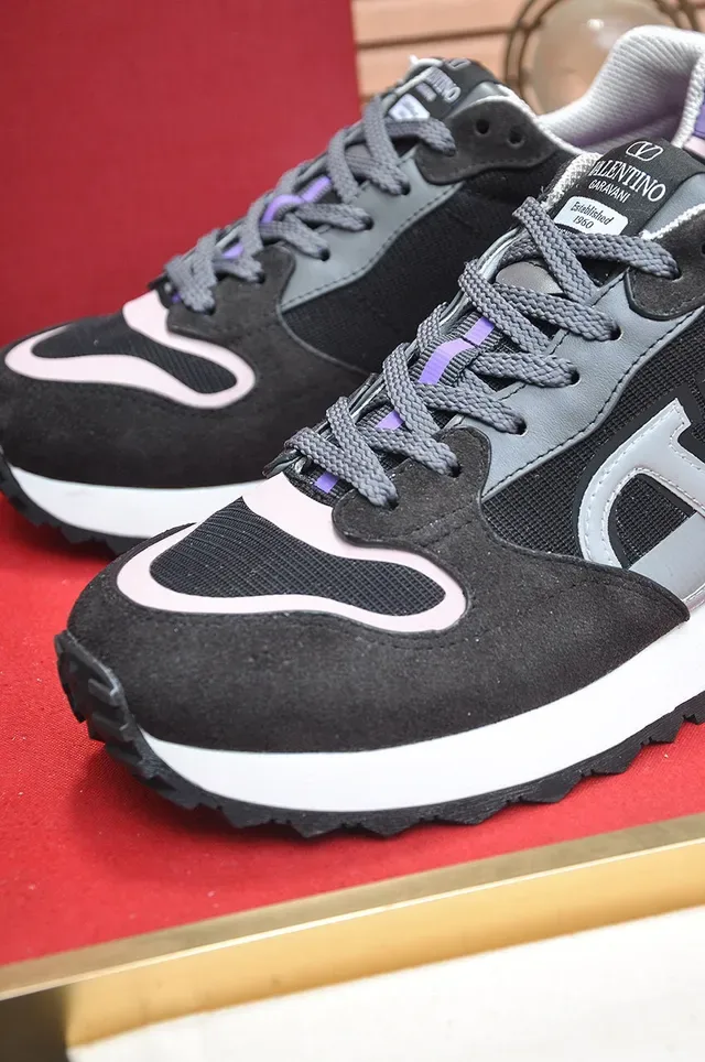Valentino VLogo Runner tênis lifestyle preto prata roxo 8