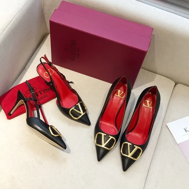 Valentino VLTN Preto Vermelho Ponta Dedo Saltos Stiletto 2
