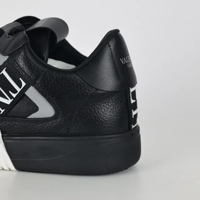 Valentino VLTN Basket Noir et Blanc Style de Vie Basket 4