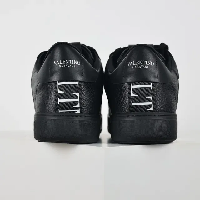 Valentino VLTN Basket Noir et Blanc Style de Vie Basket 8