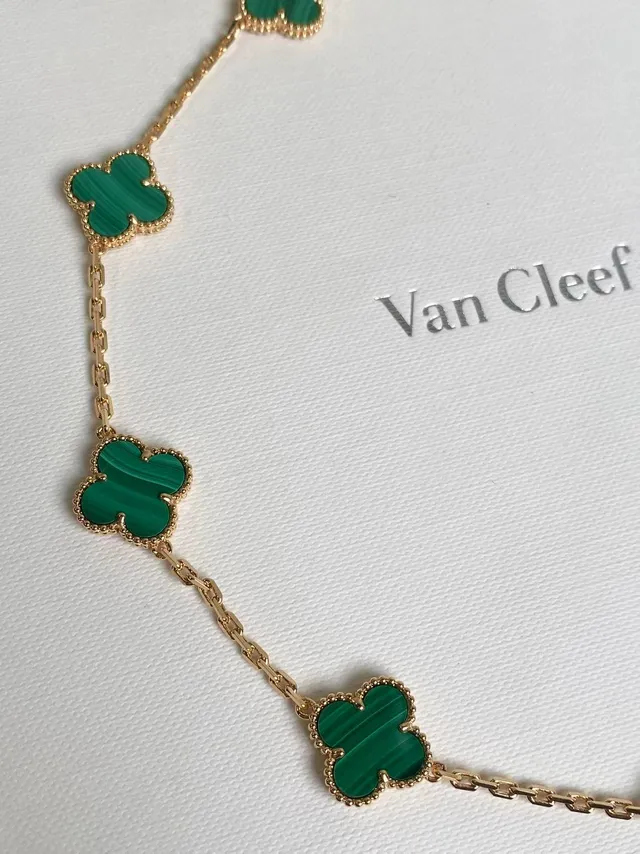 Van Cleef & Arpels Alhambra Dix motifs collier en malachite 6