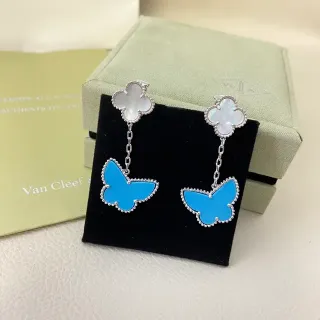 أقراط Van Cleef & Arpels Alhambra فراشة إيمل أزرق