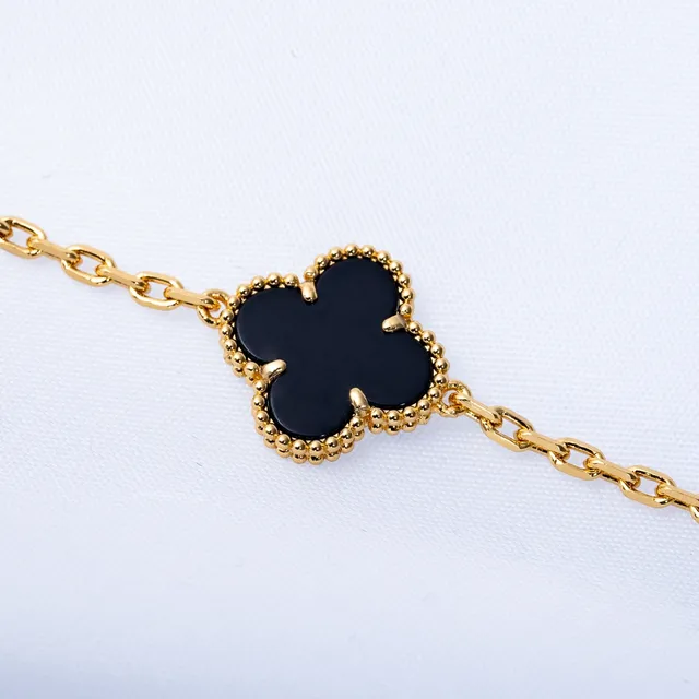 Van Cleef & Arpels Alhambra Five Motif Bracelet en or et émail noir 2