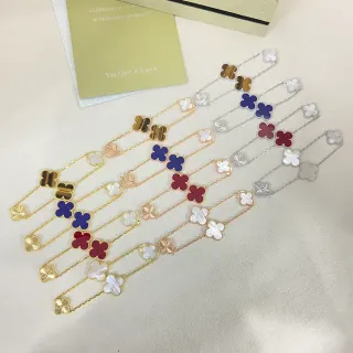 Van Cleef & Arpels Alhambra Trèfle à quatre feuilles Motif Colliers de chaîne