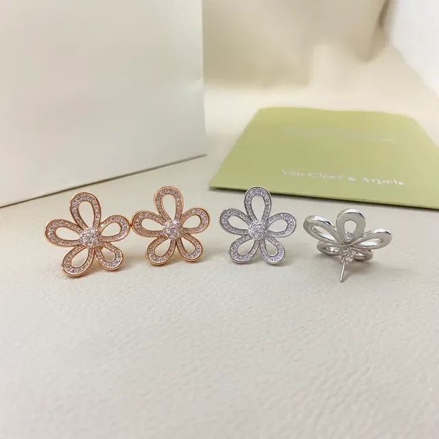 Van Cleef & Arpels Flower Motif Pavé Stud Earrings 6