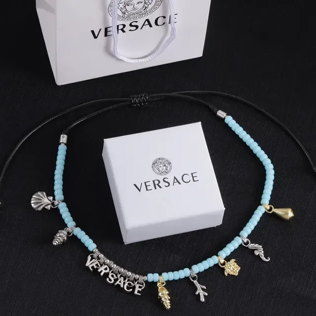 Versace Chain Reaction Collier Bleu Argent avec Charm Adorné de Perles 2