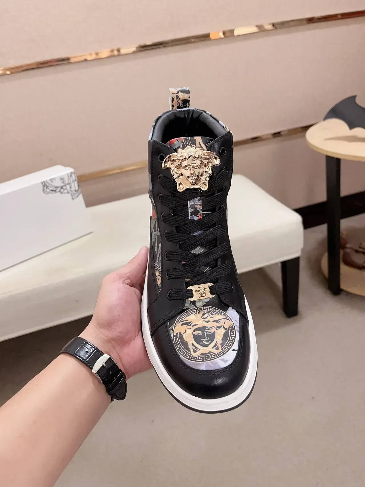 Versace Chain Reaction Floral Print Medusa Hardware Lifestyle Sneakers 2