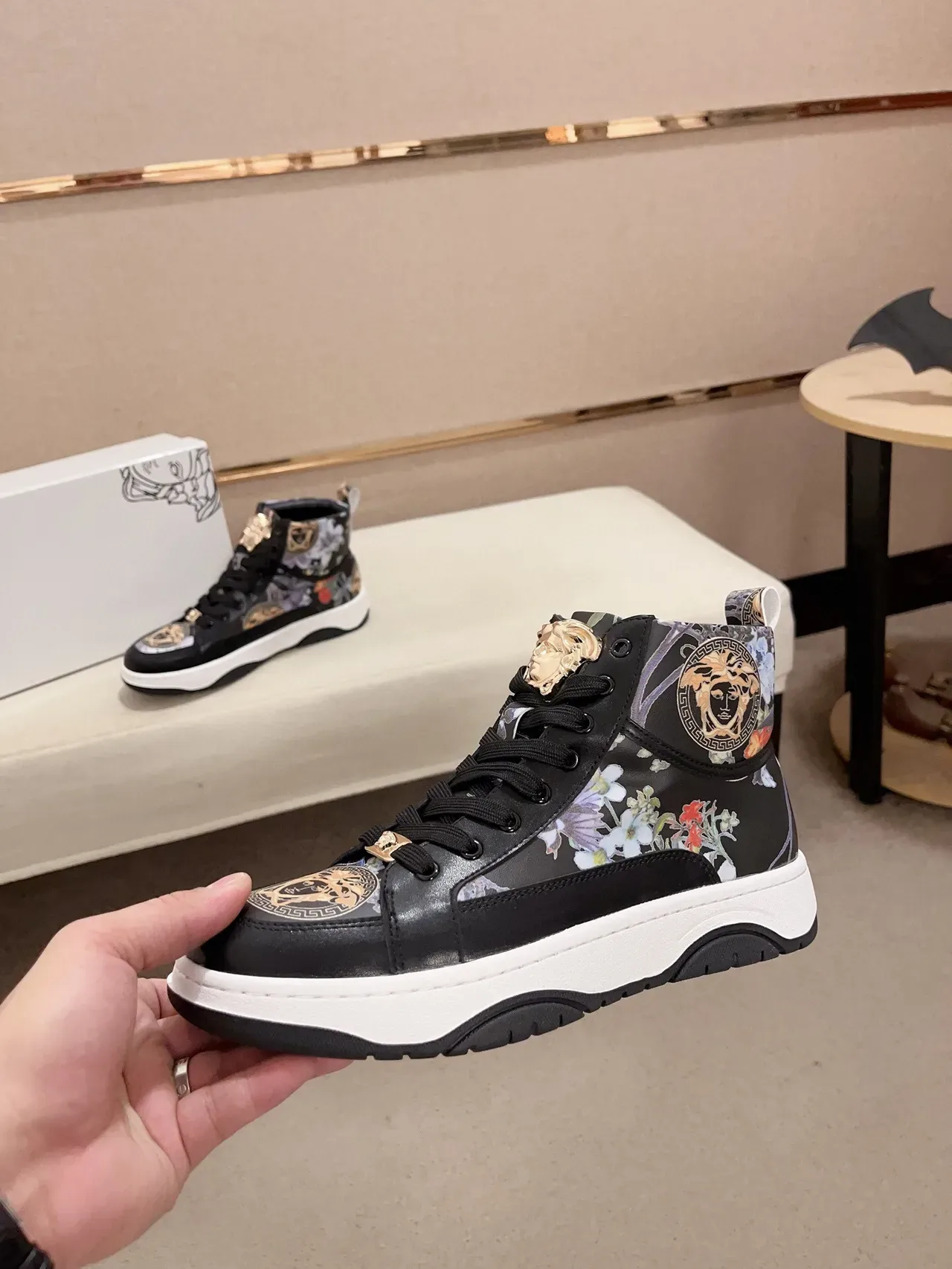 Versace Chain Reaction Floral Print Medusa Hardware Lifestyle Sneakers 4
