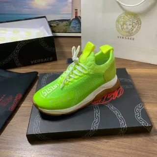 Versace Chain Reaction أحذية رياضية كانكي أخضر نيون شبكي