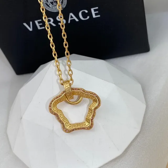 Versace Greca Odissea Colar Pendentif Quatrefoil Dourado 6