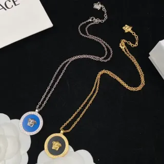 Collar Versace Medusa Medallion Azul Plata Circular Motivo de Cabeza