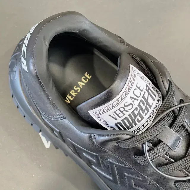Versace Odissea Sneakers Lifestyle en Cuir Monochrome 4