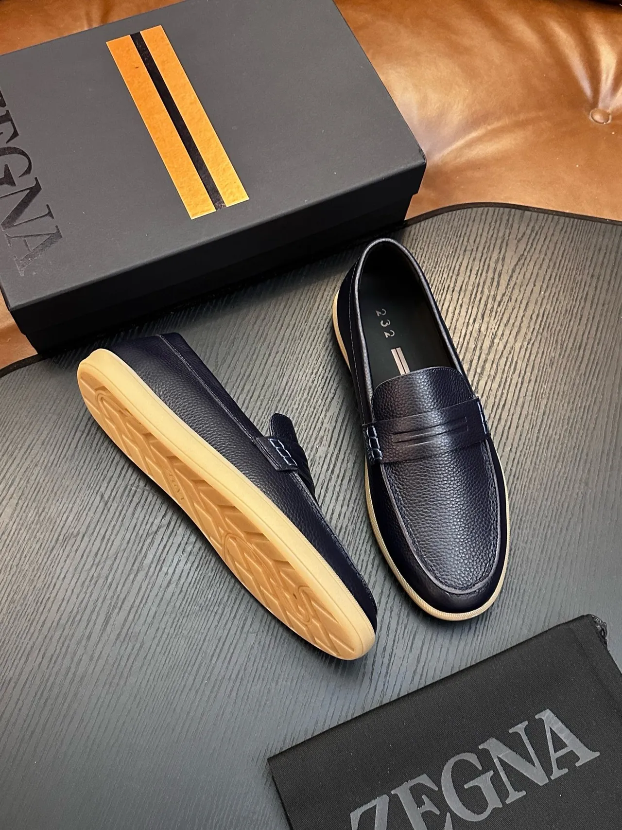 Zegna Azul marinho Bege Couro granulado Tira penny Mocassim 5