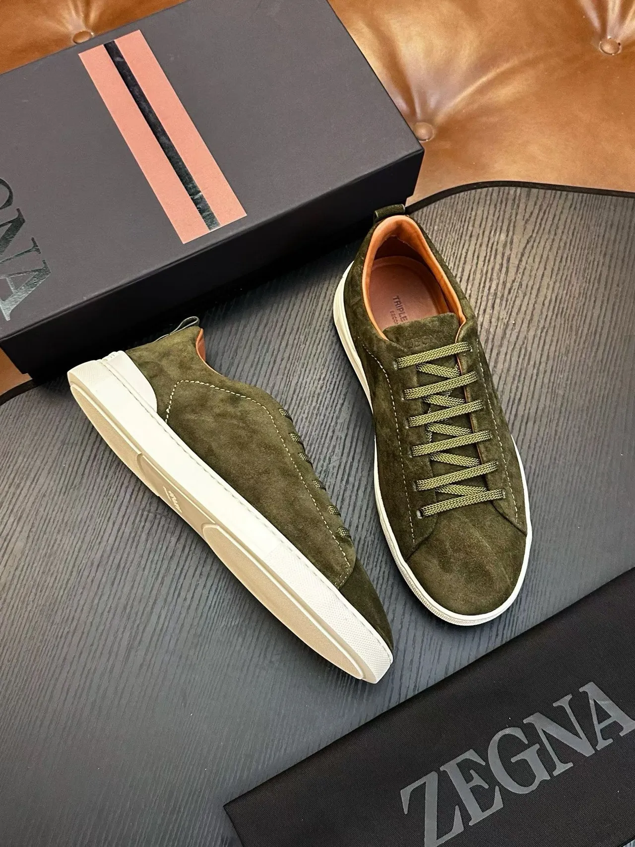 Zegna Chaussures Lifestyle Vert Olive en Daim 5