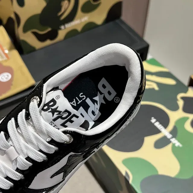 A Bathing Ape BAPE STA Black and White Star Logo Lifestyle Sneakers 3